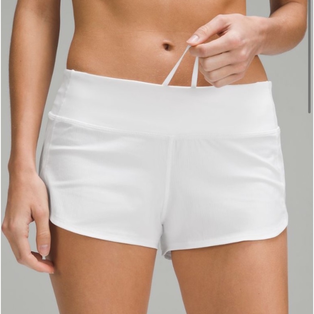 LULULEMON WHITE LR 2.5 SPEED UP